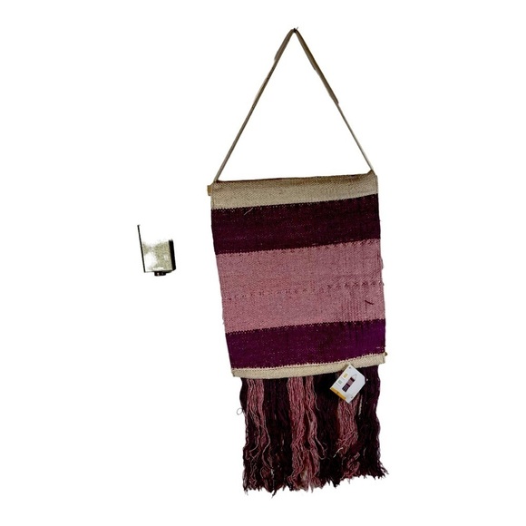 Handwoven tufted wall tapestry.  New with tags - Picture 4 of 10